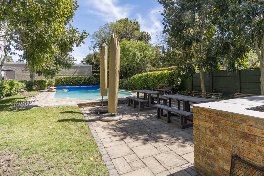 2 Bedroom Property for Sale in Kenilworth Western Cape